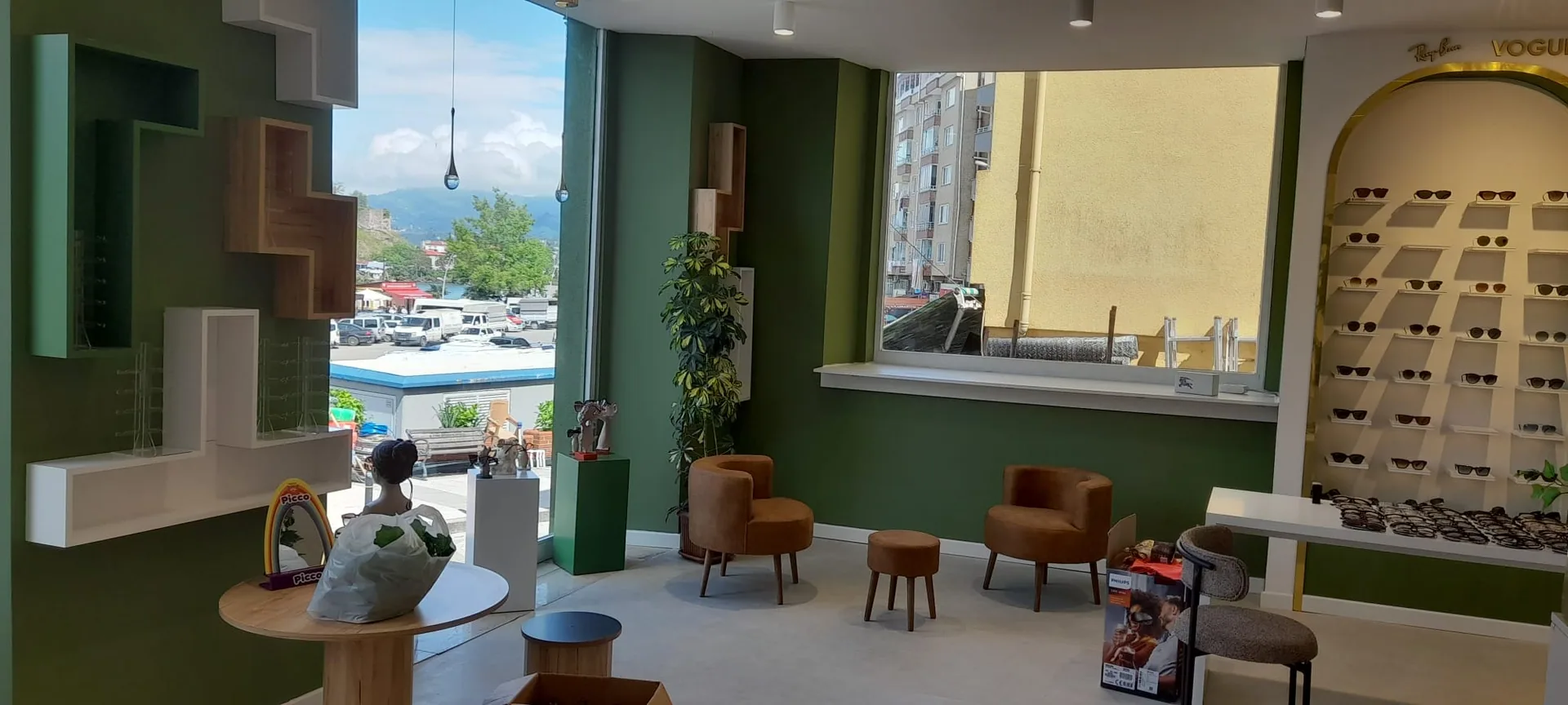 Ahmet Kılıç Optik mağaza ve teşhir uygulaması — 2. görsel
