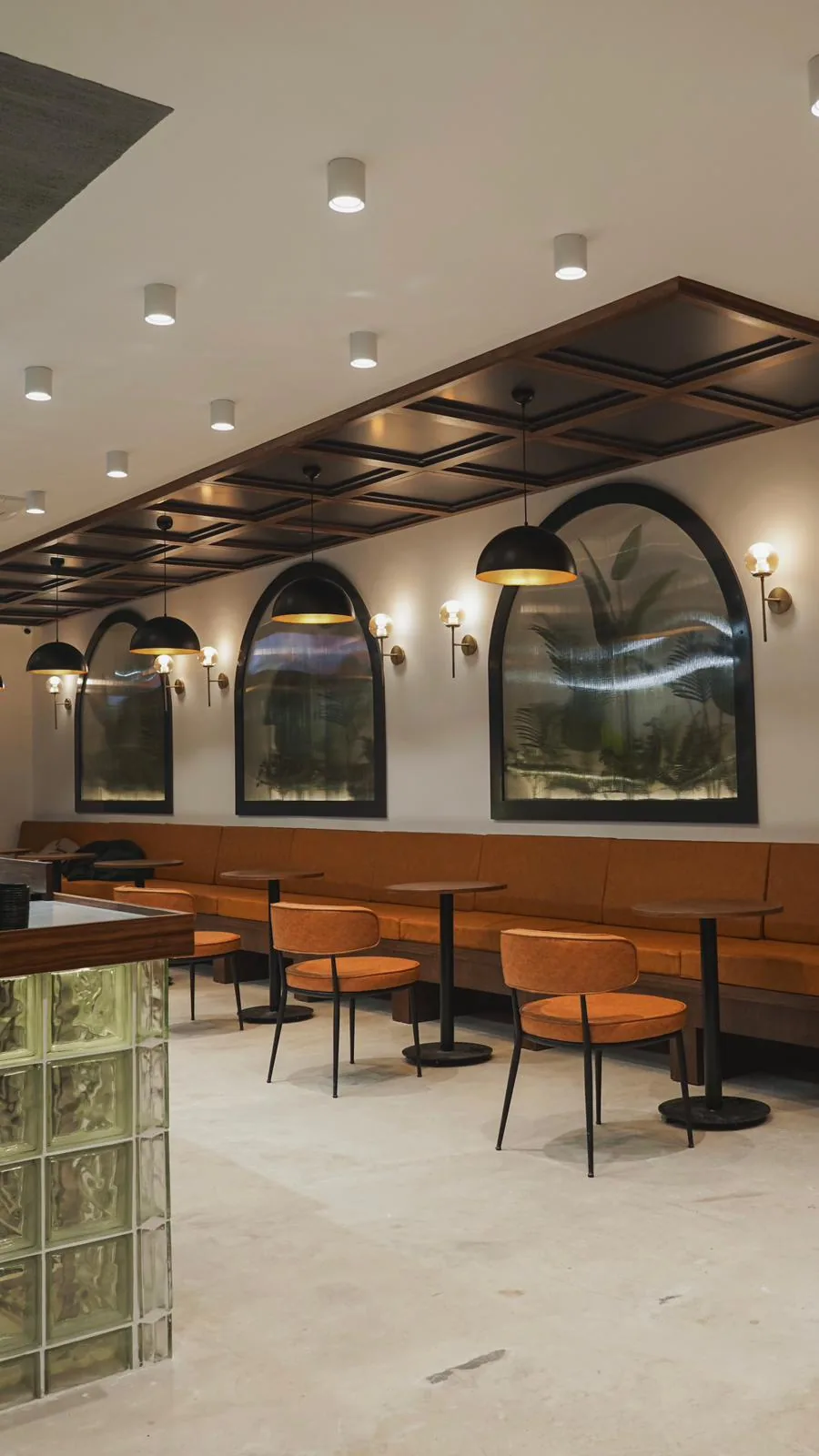 Caffeine Lab kafe iç mekân ve mobilya uygulaması — 16. görsel