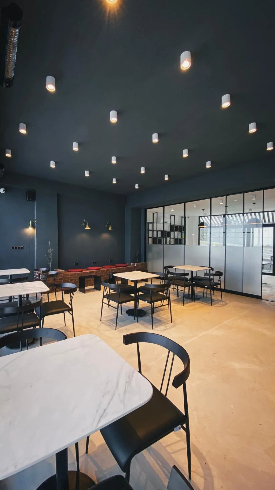 Caffeine Lab kafe iç mekân ve mobilya uygulaması — 19. görsel